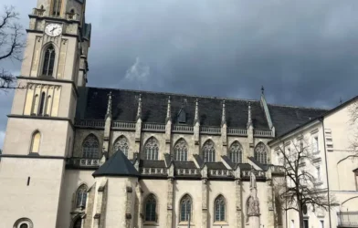 38 Yaşındaki Rahibe, Manastırdaki Hırsıza Tek Başına Direndi