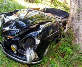 500 Bin Euro’luk Porsche, Ralli Sırasında Uçuruma Yuvarlandı