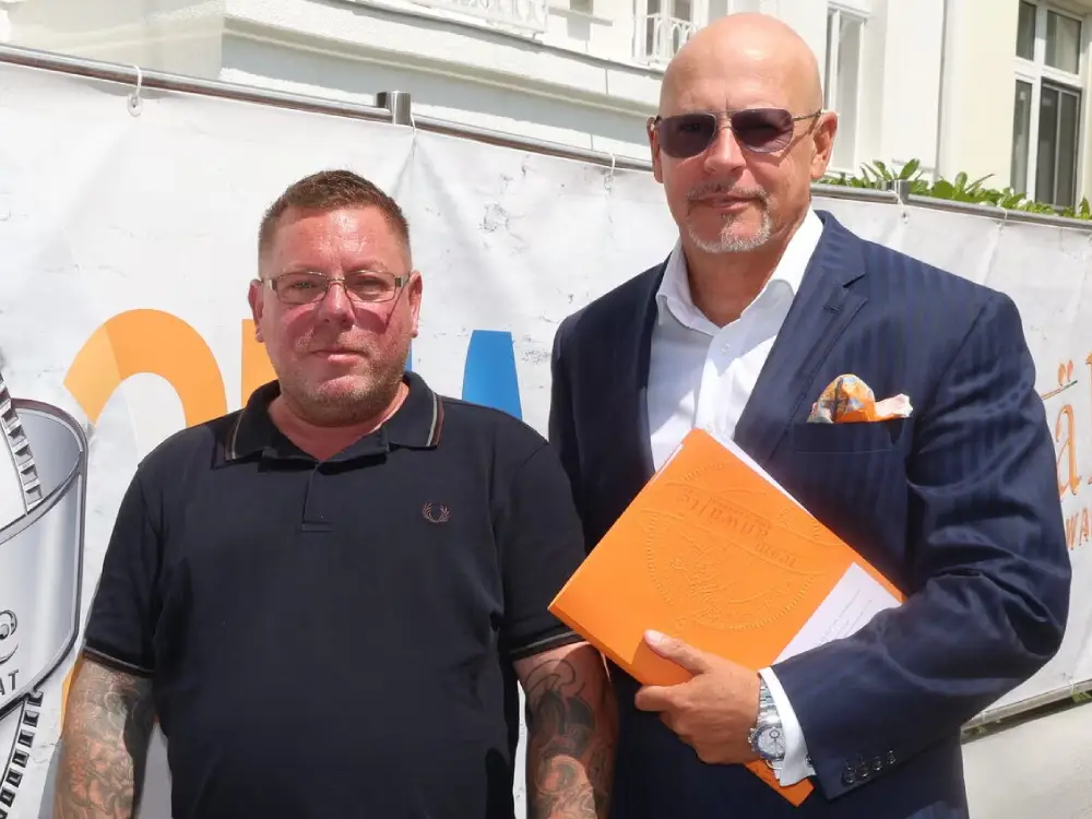 7 Ameliyat, 3 Yıl Rapor: Viyana Belediyesi Elektrikçiyi Kovdu