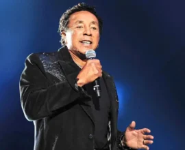 ABD’li Şarkıcı Smokey Robinson’a Tecavüz Soruşturması Başlatıldı