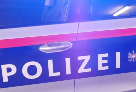 Acil Görevdeki Polis Aracı Fren Yapamadı: Küçük Kız Hastaneye Kaldırıldı