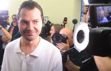 Alman Oyuncu Jimi Blue Innsbruck’ta Yargılandı: Mahkumiyet Yerine Para Cezası