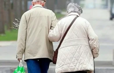 “Almanya Değil, Avusturya”: Emekliler Hükümete Karşı Ayakta “Almanya Değil, Avusturya”: Emekliler Hükümete Karşı Ayakta