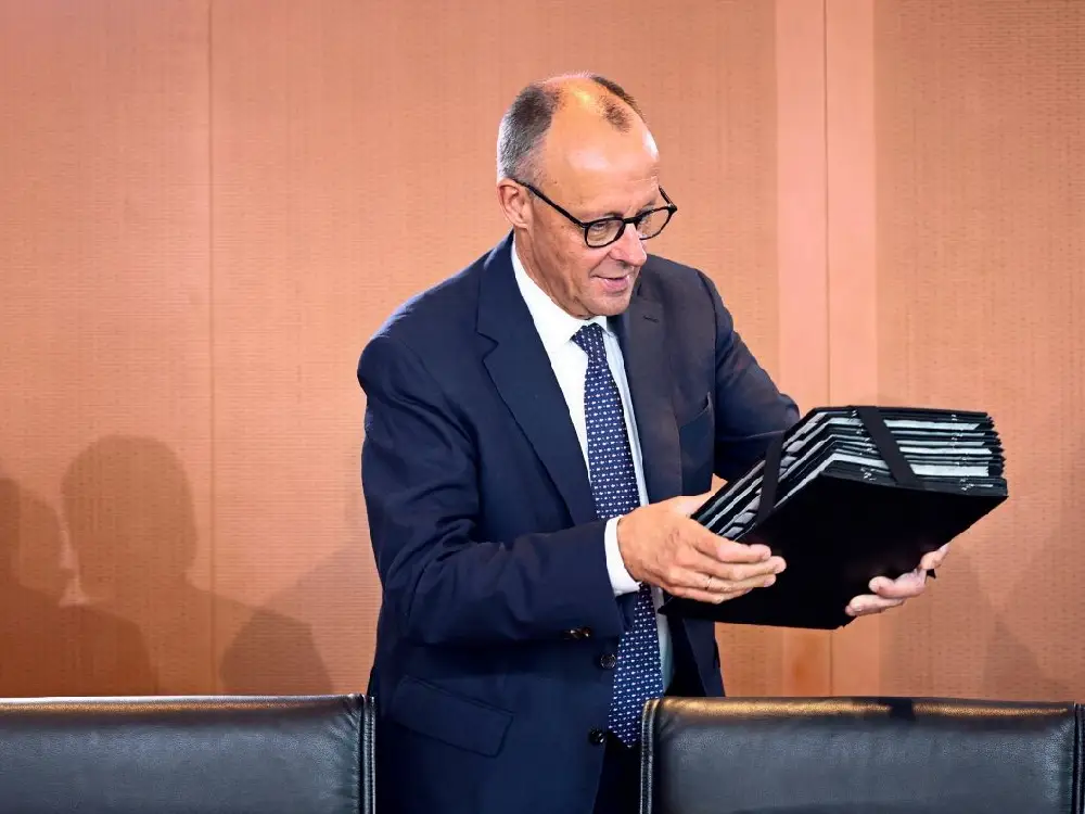 Almanya, Gazze’deki Operasyonlar İçin Askeri Malzeme Tedarikini Askıya Aldı