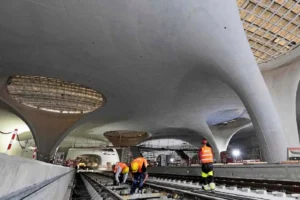 Almanya'nın tartışmalı Stuttgart 21 projesi yine ertelendi: 2026 açılışı da iptal