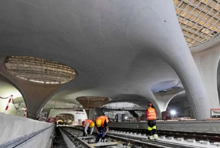 Almanya'nın tartışmalı Stuttgart 21 projesi yine ertelendi: 2026 açılışı da iptal