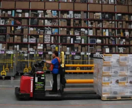 Amazon: "Yapay Zeka ile Daha Az Çalışana İhtiyaç Duyacağız"