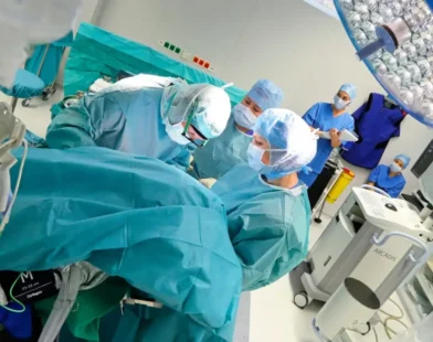 Ameliyat İçin Bir Yıl Bekleme: Avusturya’da Sağlık Sistemi Alarm Veriyor