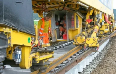 Aşağı Avusturya’da Tren Kaosu: Gecikmeler, İptaller ve Yeni Kısıtlamalar Aşağı Avusturya’da Tren Kaosu: Gecikmeler, İptaller ve Yeni Kısıtlamalar