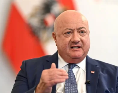 Avusturya Başbakanı Stocker: Emeklilik Yaşı Artmayacak