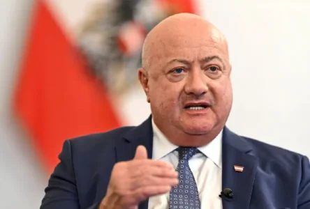 Avusturya Başbakanı Stocker: Emeklilik Yaşı Artmayacak