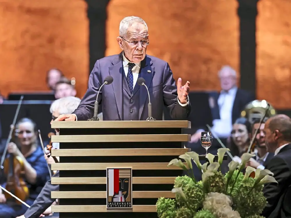 Avusturya Cumhurbaşkanı Brezilya’daki İklim Konferansına Katılmayacak Avusturya Cumhurbaşkanı Brezilya’daki İklim Konferansına Katılmayacak