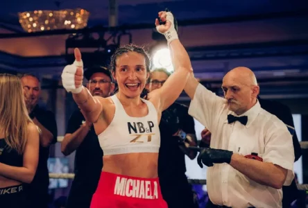 Avusturya Kadın Boksunun Gururu Michaela Kotaskova'dan 11. Maçta 11. Zafer