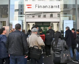 Avusturya Vergi Dairesi Başkanı Manhal Yolsuzluk Davası Nedeniyle Görevden Alındı