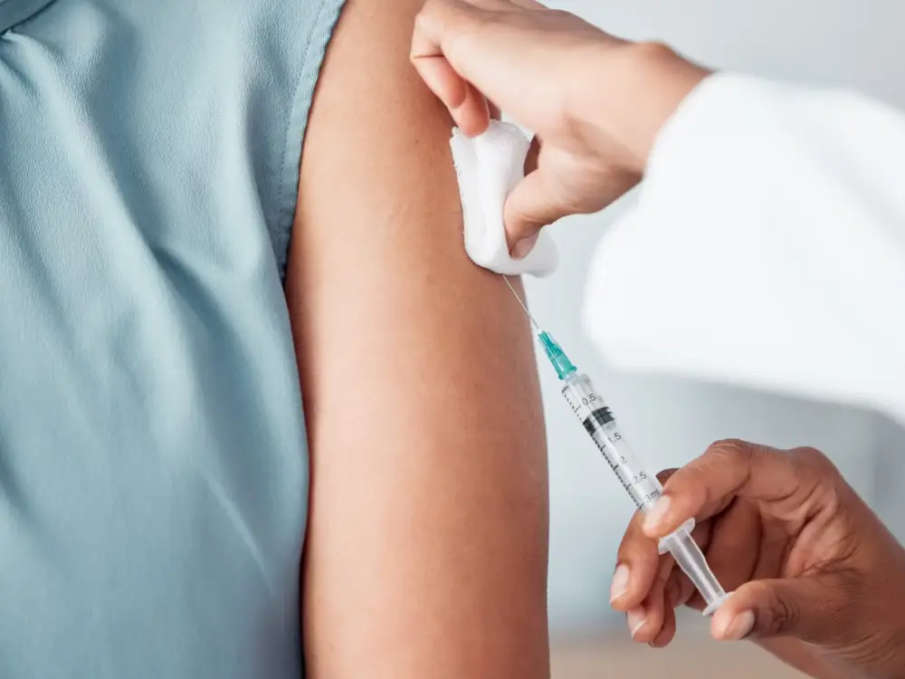 Avusturya’da Aşılama Oranları Düşüyor: Yeni Ücret Kararı Gündemde