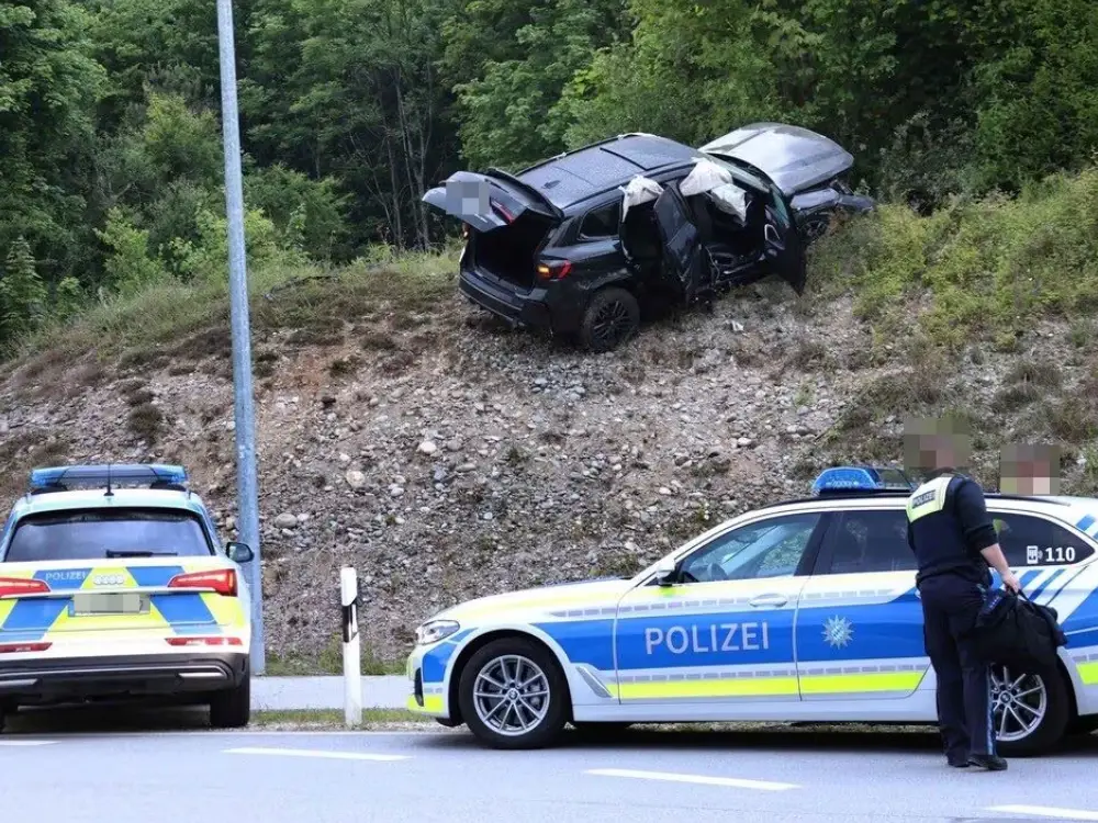 Avusturya’da Bankamatik Soygunu Sonrası Çılgın Takip: Üç Hollandalı Şüpheli Almanya'da Yakalandı