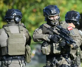 Avusturya’da Ev Baskını Sonrası Çatışma: İki Kişi Tutuklandı, Biri Kaçak