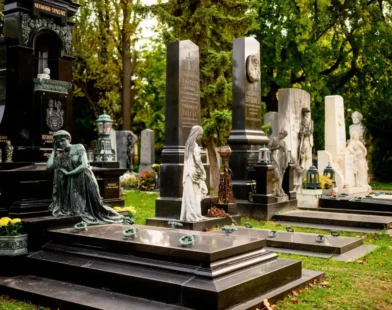 Avusturya’da Mezarlık Ücretleri Uçtu: Son 10 Yılda %44 Artış