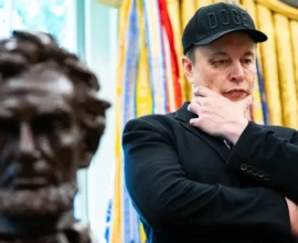 Beyaz Saray'dan Ayrıldı, Gözünde Morlukla Döndü, Elon Musk Gündemde