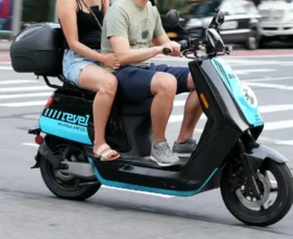 E-Mopedler İçin Bisiklet Yolu Yasağı Geliyor