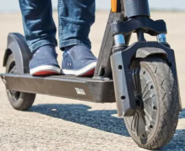 E-Scooter Tehlikesi Artıyor: Salzburg'da Kazalar Giderek Çoğalıyor