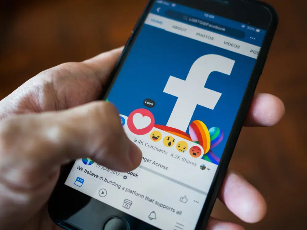 Facebook Paylaşımları Artık Suç Riski Değerlendirmesinde Kullanılacak