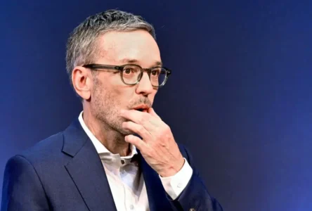 FPÖ'de Derin Çatlak: Herbert Kickl’in Geri Çekilişi ve Partideki Kriz