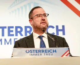 FPÖ'den "Deep State" Tartışması: Christian Hafenecker'den Hükümete Sert Eleştiriler