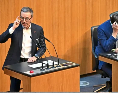 FPÖ’nün ÖVP’ye Yönelik Soruşturma Talebi Hukuki Engellerle Karşı Karşıya