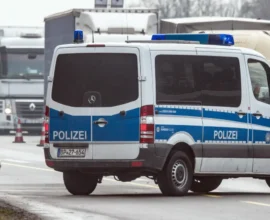 Genç Sürücü Çalıntı Otobüsle Polisleri Peşine Taktı