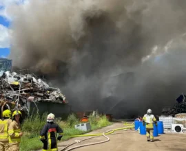 Geri Dönüşüm Tesisindeki Yangının Nedeni: Atılmış Pil veya Akü