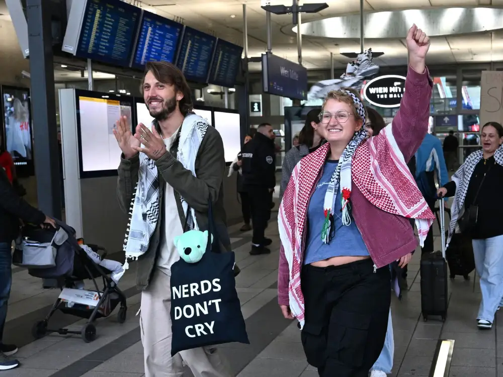 “Global Sumud Filosu” Katılımcıları: “Terörist Muamelesi Gördük, İşkence Edildik” “Global Sumud Filosu” Katılımcıları: “Terörist Muamelesi Gördük, İşkence Edildik”