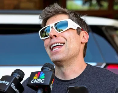 GPT-5 Tanıtıldı: Daha Az Hatalı, Daha Az "Şirinlik" Yapan Yeni Yapay Zekâ