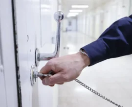 Graz Cezaevinde Doktor İstifası Sonrası Sağlık Alarmı Verildi