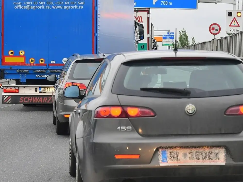 Hafta Sonu Avusturya’da Trafik Kabusu: Yol Çalışmaları ve Etkinlikler Yoğunluğu Artıracak