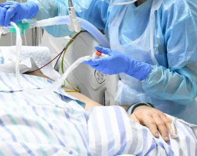 Hastanelerde Kavurucu Sıcaklık: Hastalar ve Personel Zor Durumda