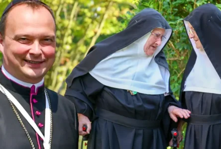 “Hayatımızı Elimizden Aldılar”: Salzburg’lu Rahibelerin İsyanı