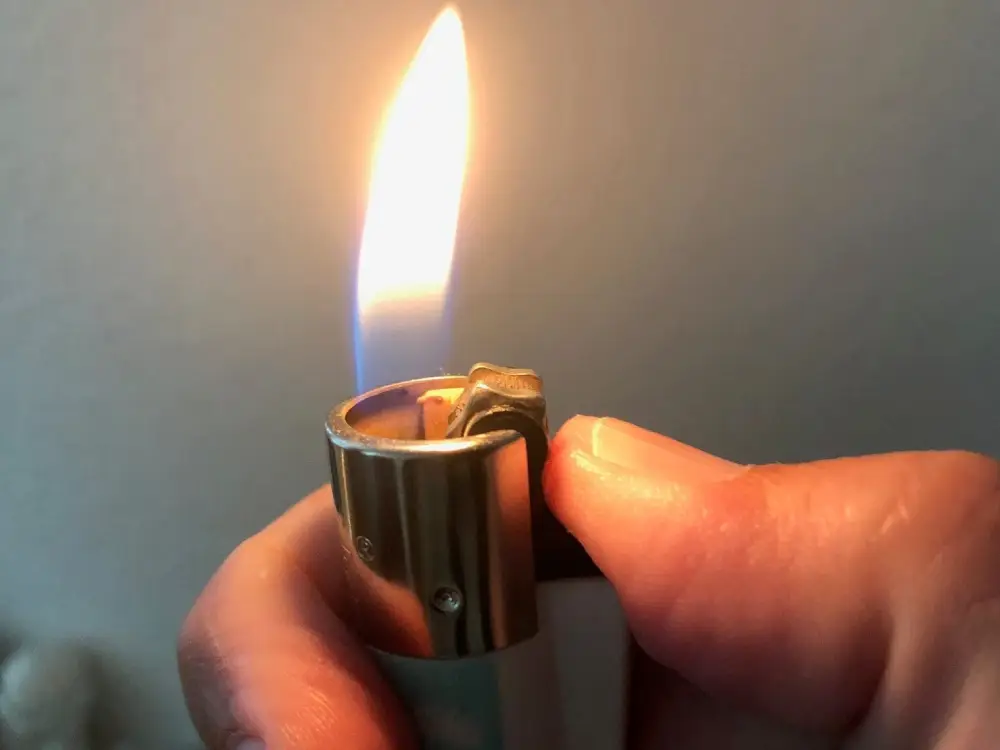 Innsbruck’ta 15 Yaşındaki Genç Kundaklama Olaylarıyla Tutuklandı