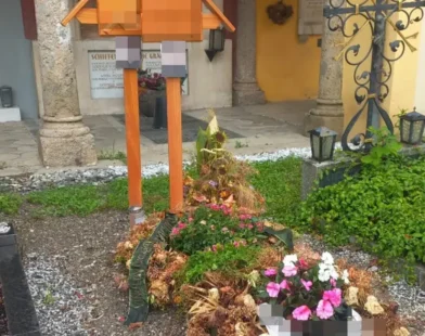 İnnsbruck’ta Mezarlık Skandalı: Kadın Açık Tabutta Gömüldü