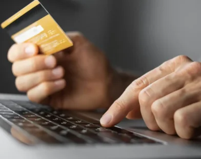 Interpol Sahtekârı, Tirol’de 56 Yaşındaki Adamı 10 Bin Euro Dolandırdı