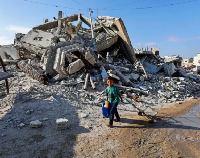 İsrail Ordusu, Gazze’de Tahliyeleri Genişletiyor