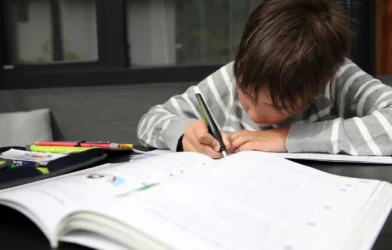 “Jennifer, Artık Leo Değil”: Avusturya’da Toplumsal Cinsiyet Eğitimi Gerginliği