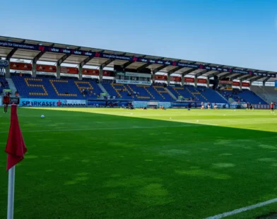 Kadın Futbolcuların Soyunma Odasında Gizli Kamera Skandalı