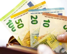 Karintiya’da Sahte Para Dolandırıcılığı: İki Şüpheli Yakalandı