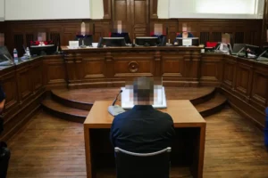 Kıskançlık Krizi Mi? 36 Yaşındaki Koca, Eşini Bıçaklayarak Öldürdü Kıskançlık Krizi Mi? 36 Yaşındaki Koca, Eşini Bıçaklayarak Öldürdü