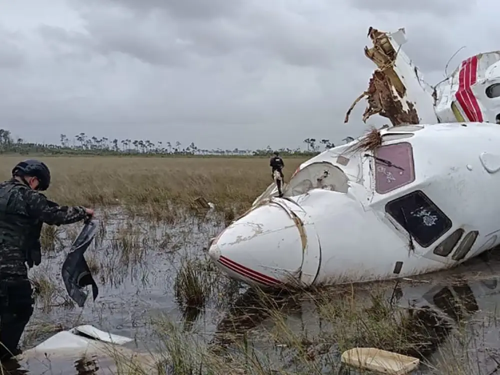 Kokain Yüklü Jet Bataklıkta Parçalandı, Kimse Bulunamadı