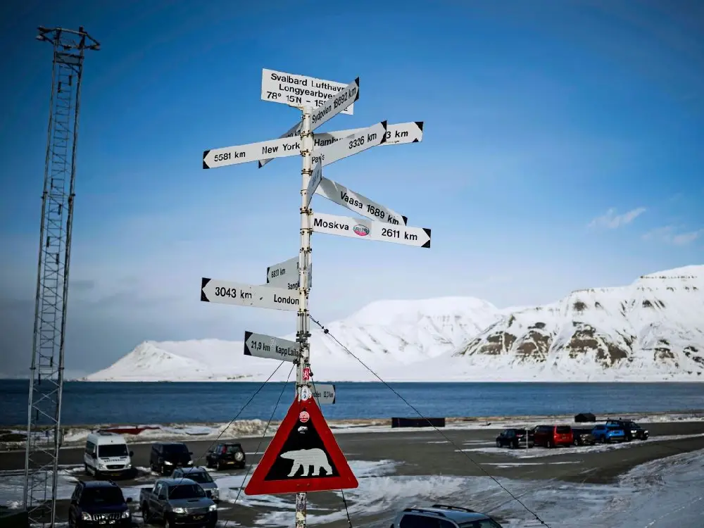 Norveç’te Svalbard Üniversitesi Çinli Öğrencilere Kapılarını Kapattı