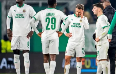 Rapid Avrupa'da Yine Kaybetti: Craiova Maçı Sonrası Son Sıra Rapid Avrupa'da Yine Kaybetti: Craiova Maçı Sonrası Son Sıra