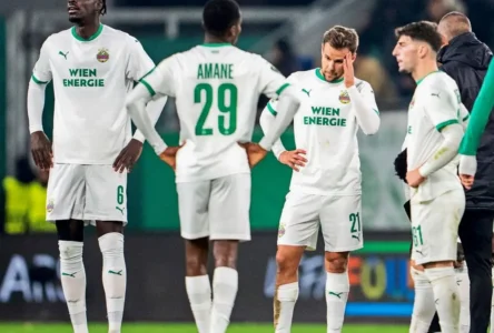 Rapid Avrupa'da Yine Kaybetti: Craiova Maçı Sonrası Son Sıra