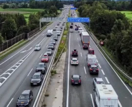 Salzburg'da Geçiş Yasağı Tartışmaları: Belediyeler Eşit Uygulama Bekliyor